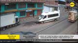 Cusco: 16 turistas que se dirigían a la Montaña de Siete Colores resultaron heridos tras choque de furgón y miniván