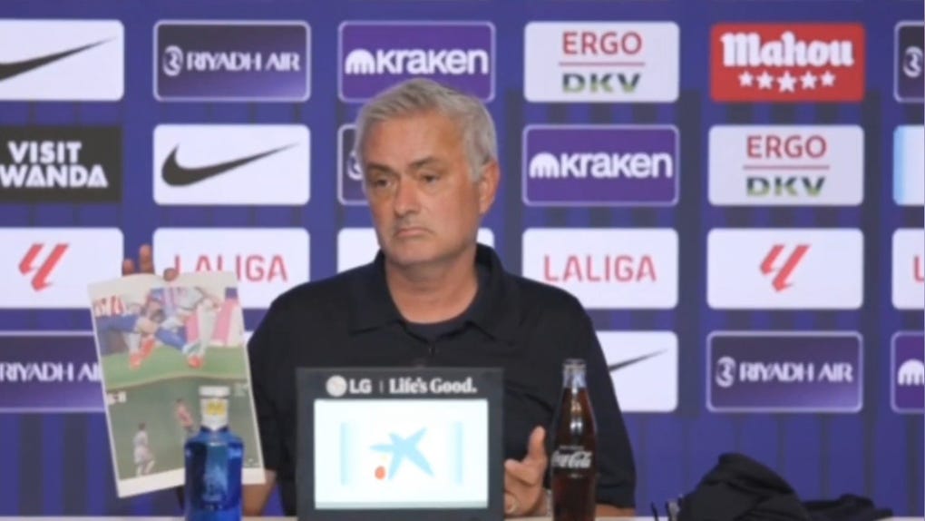 José Mourinho mostró faltas que consideró expulsiones para Atlético de Madrid.