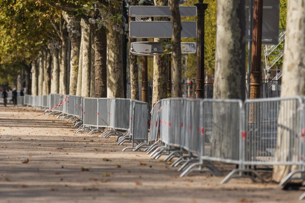 Según el Ministerio del Interior, unos 14 000 estarán desplegados en París, mientras que un millar se destinará a Lourdes.