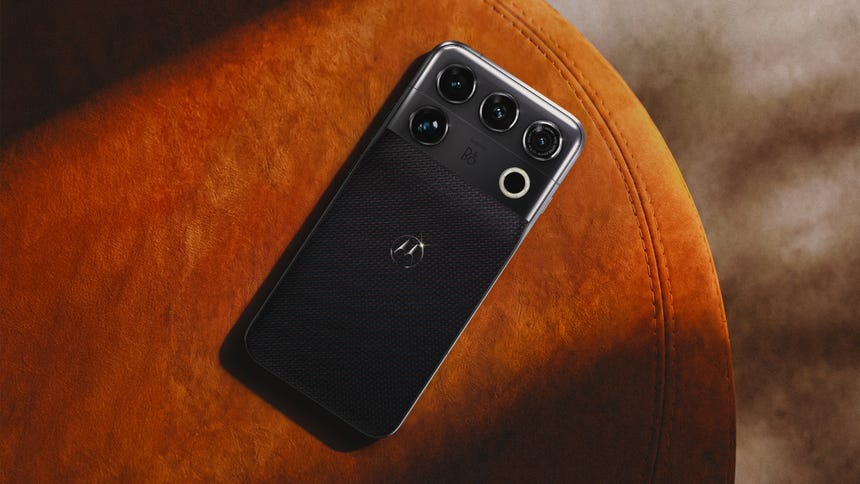 Motorola presenta el Signature 27, su nuevo celular tope de gama con el Snapdragon 8 Elite Extreme Gen 6