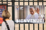 En los Campos Elíseos y sus alrededores, numerosas calles tienen prohibido el estacionamiento desde mediados de septiembre. El dispositivo de seguridad se ampliará progresivamente el viernes 25 y alcanzará su máxima extensión el sábado 26, cuando León XIV participe en una celebración religiosa.