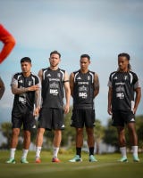 Renzo Garcés es uno de los fijos en la defensa de la bicolor.
