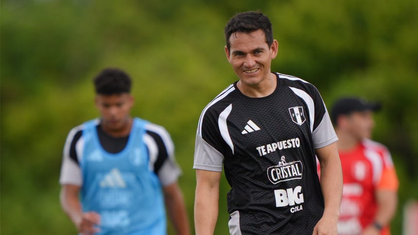 Sangre nueva: Jairo Vélez apunta que próximos amistosos de la Selección Peruana servirán para probar jugadores