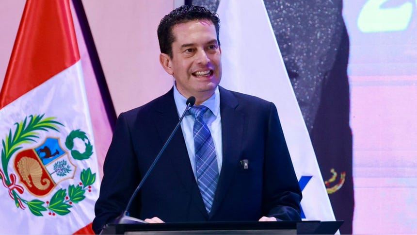 Miguel Torres cuestiona demora de Diputados en pedido de facultades y explica límites del Senado para modificarlo