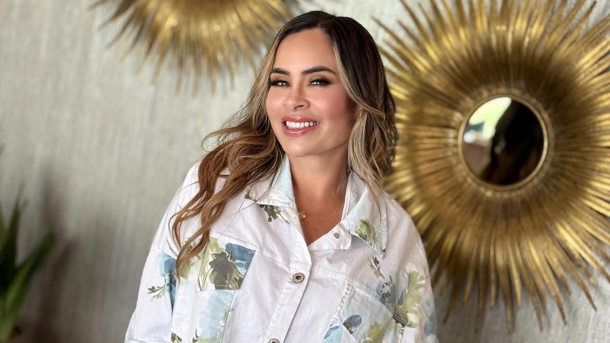 Ethel Pozo llama “examigo” a Edson Dávila y toma distancia con Janet Barboza