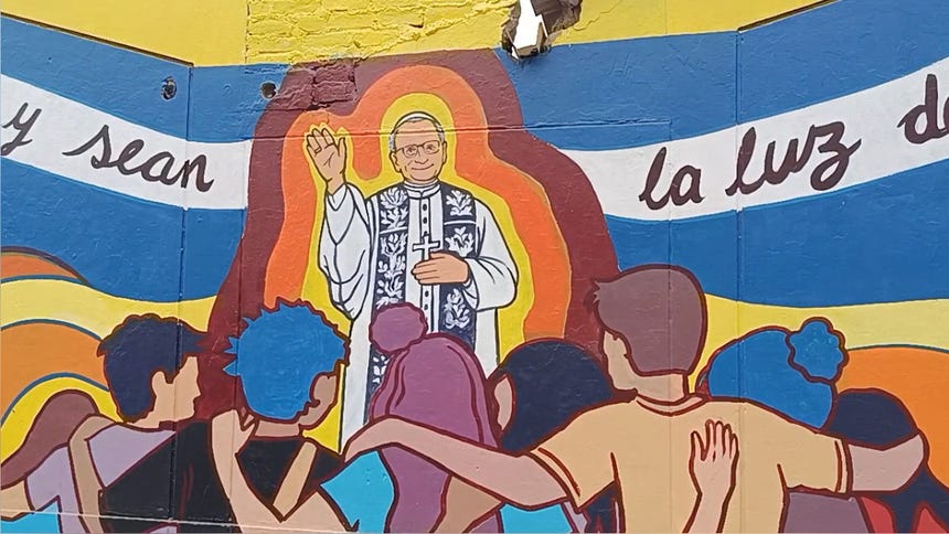 León XIV llega al Perú: develan nuevo mural en homenaje al papa hecho por adolescentes