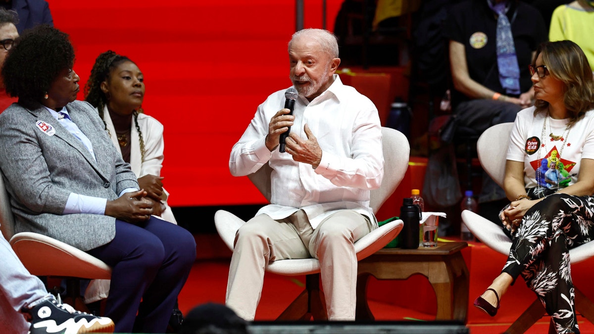 Lula da Silva lamentó el "complejo de inferioridad" de los líderes de Latinoamérica con EE. UU.
