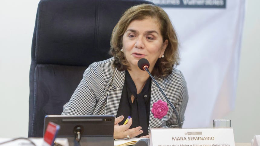 Ministra de la Mujer considera "inhumano" rechazar pedido de facultades ante situación del Fenómeno El Niño