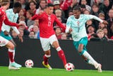 Leao juega en el Galatasaray