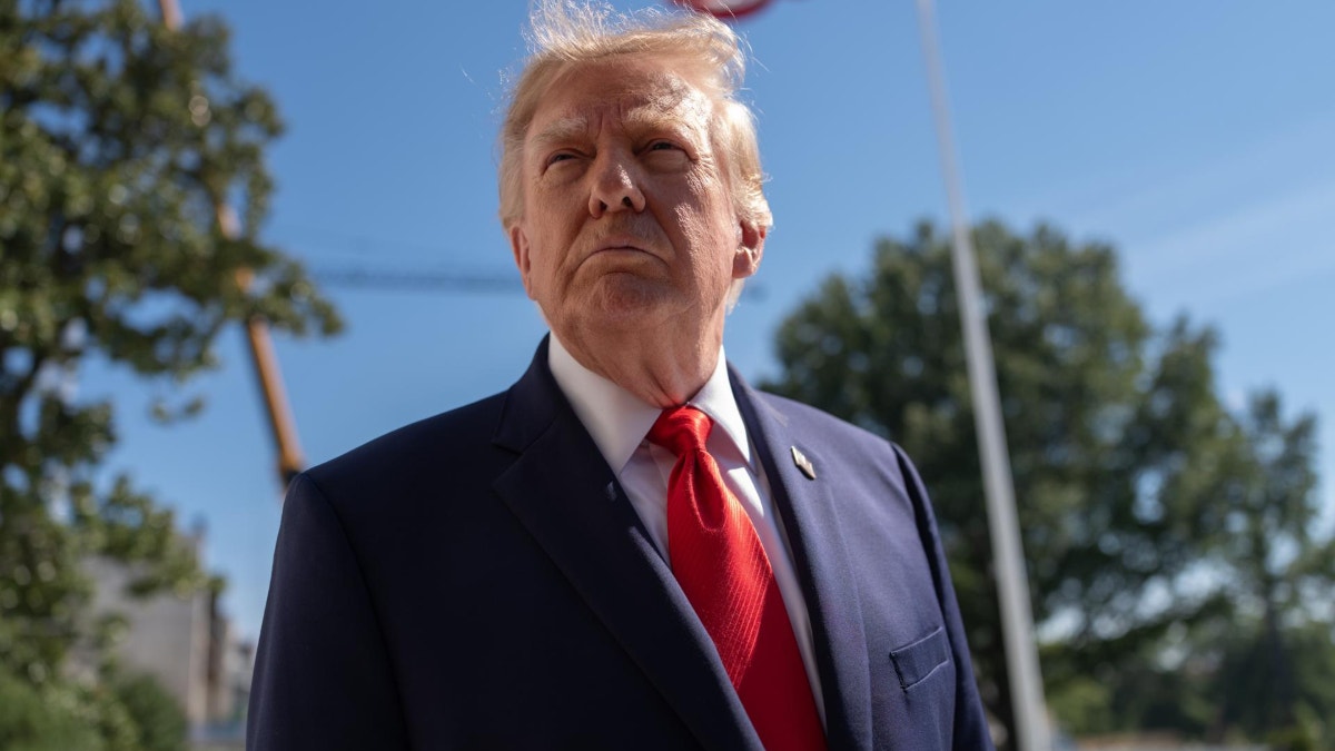 Casa Blanca excluye de nuevo a CNN de la cobertura de un viaje de Donald Trump