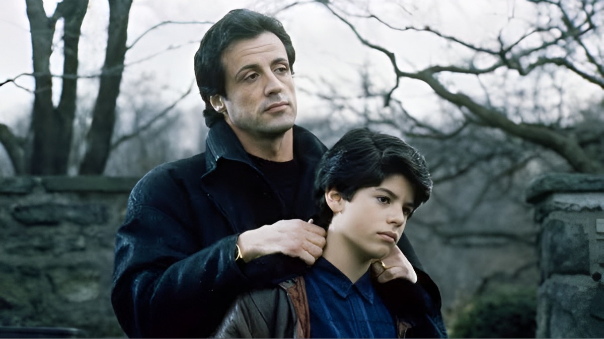 "Nunca lo olvidaré, fue tan frío": Sylvester Stallone relata cómo su padrastro le comunicó la muerte de su hijo Sage