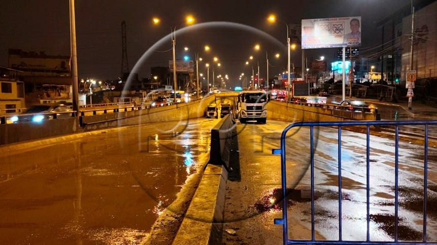 VMT: baipás Nueva Esperanza volvió a anegarse debido a la intensa llovizna que cayó en Lima