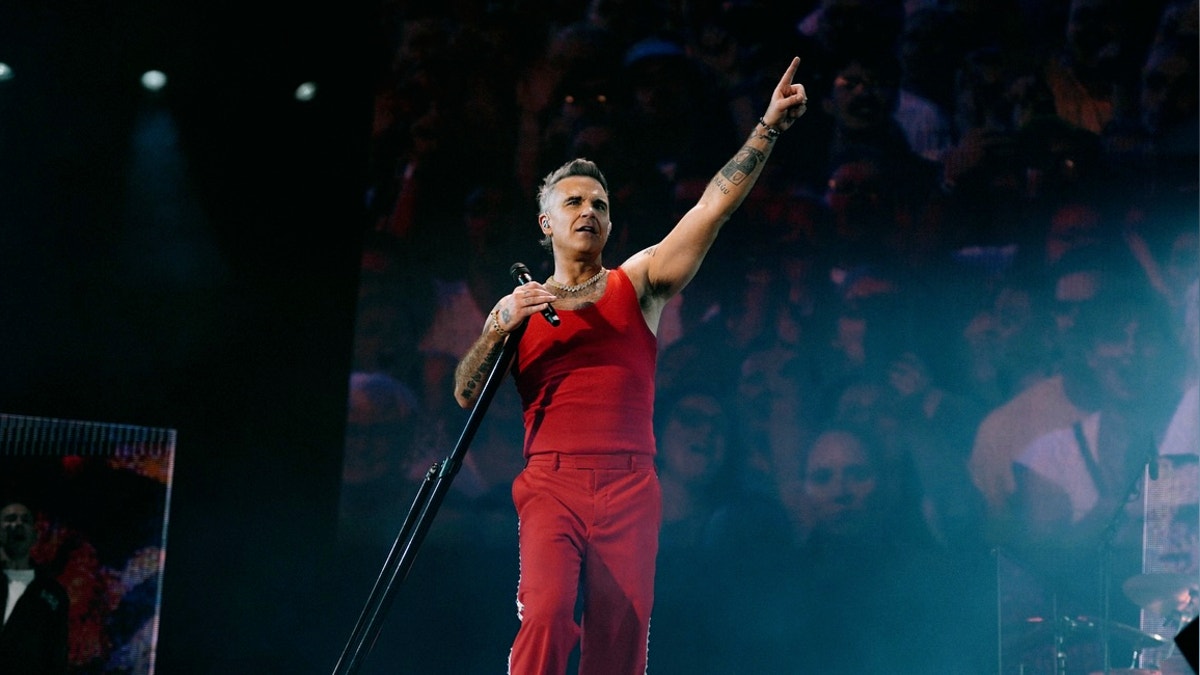 "Lima, les dije que volvería": Robbie Williams manda mensaje tras confirmación de concierto en San Marcos [VIDEO]