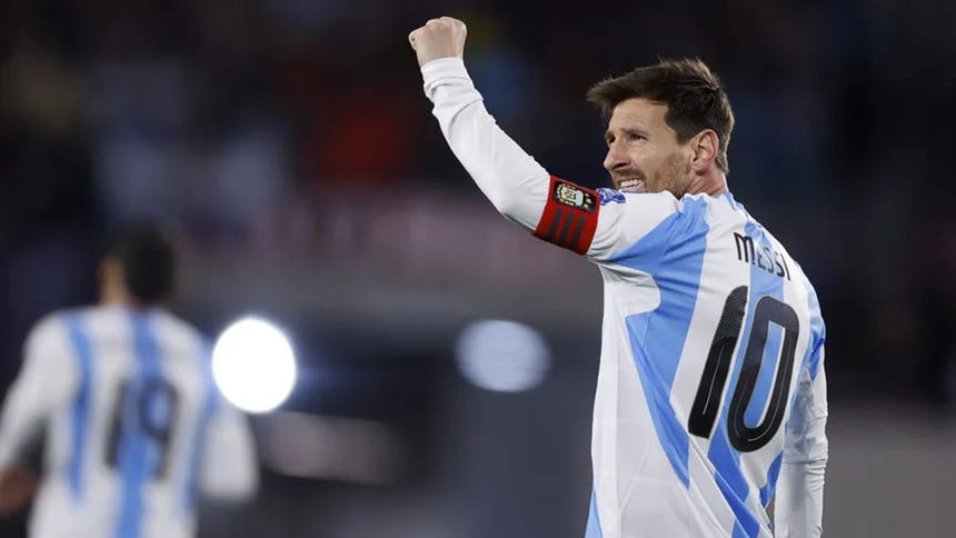 El inicio del fin: Lionel Messi llegó a Argentina para su despedida con la camiseta albiceleste