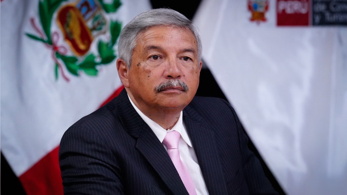 Alberto Beingolea califica de "barbaridad" excluir a las Fuerzas Armadas de facultades legislativas