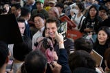 Muchos fanáticos acudieron al evento realizado en Seúl, para el estreno de la película protagonizada por Cruise y dirigida por Alejandro González Iñárritu.