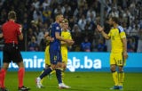 Dzeko fue cambiado a los 62 minutos, cuando el partido iba 0-1 a favor de Suecia.