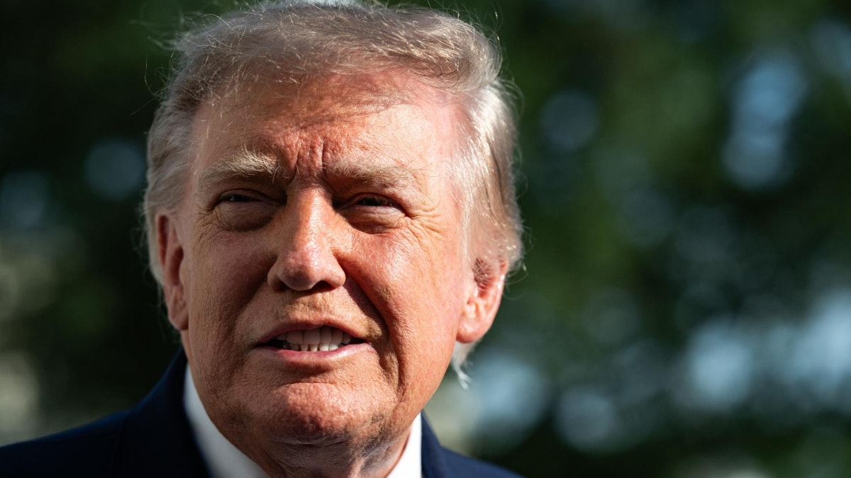 Donald Trump publica el teléfono de un senador para que se le presione por ley de cambio de hora