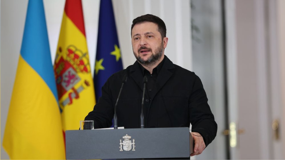 Volodímir Zelenski denuncia ataques rusos en última semana con más de 3 600 drones, bombas y misiles