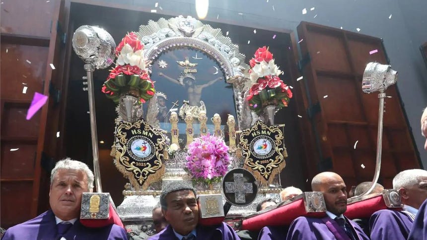 Señor de los Milagros: ¿cómo fue construida el imponente anda del Cristo Moreno y cuánto pesa?