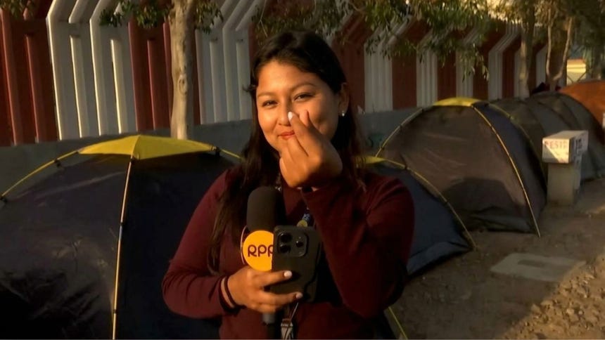 BTS en Lima: fanáticas pasan la noche en carpas antes de los conciertos en San Marcos