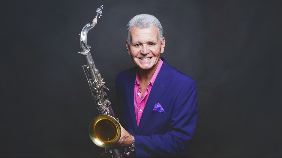 Jean Pierre Magnet y la historia de su saxofón perdido que el Rotafono de RPP ayudó a encontrarlo [VIDEO]
