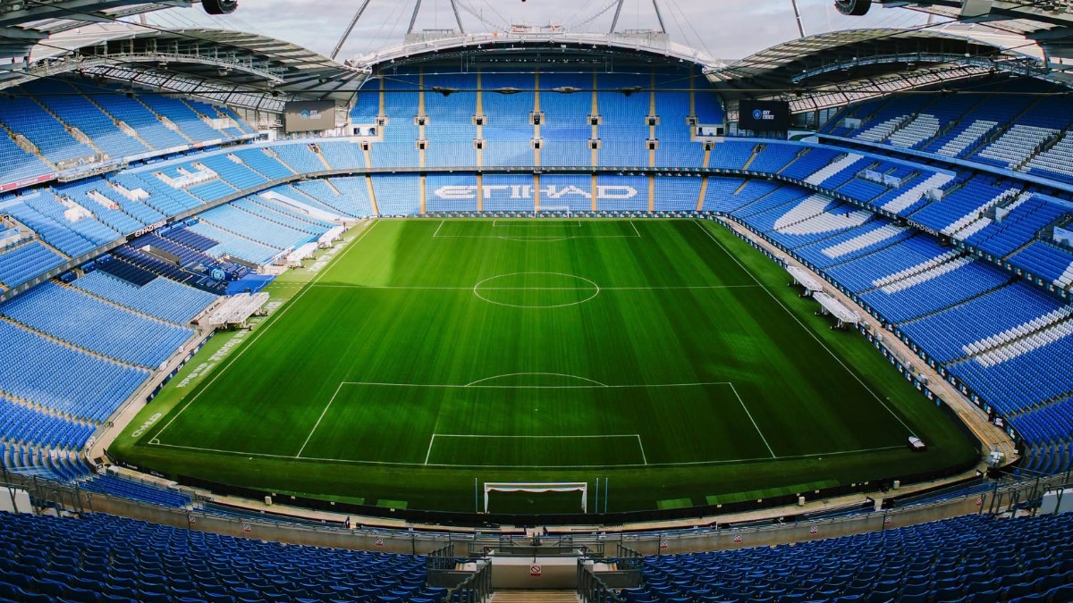 Clubes de la Premier League preocupados por posible intromisión política en el caso Manchester City