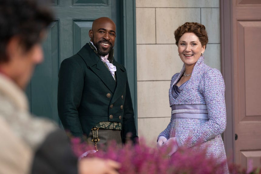 En la cuarta temporada, Violet Bridgerton inicia un romance con Lord Marcus Anderson, interpretado por Daniel Francis.