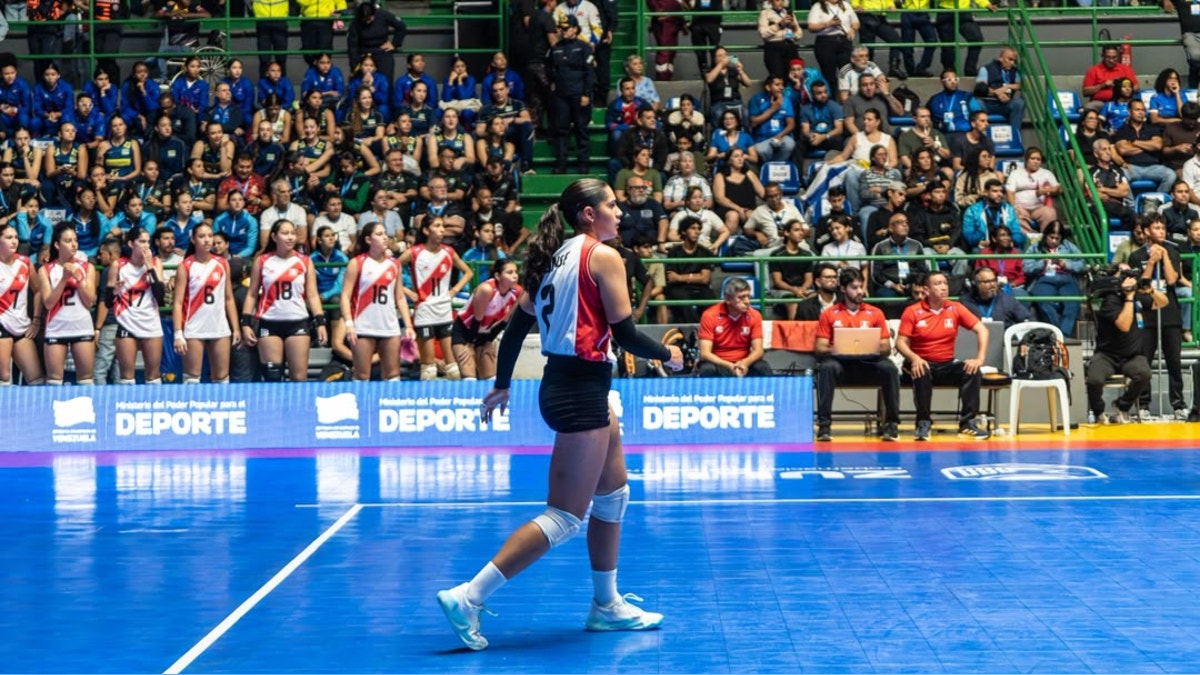 Perú se hizo fuerte en Maracaibo: derrotó 3-1 a Venezuela y clasificó a las semifinales del Sudamericano de Vóley Sub 19 2026