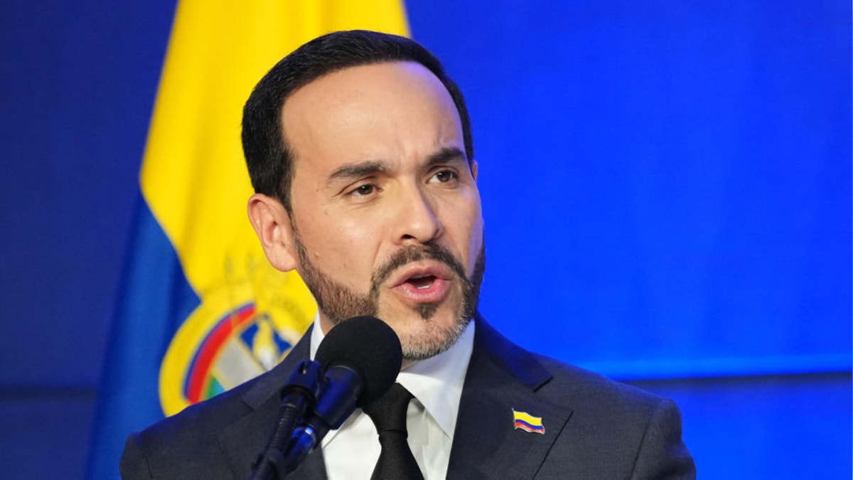 Abelardo de la Espriella ofrece asistencia de Colombia a Panamá tras el fuerte sismo de magnitud 7.7
