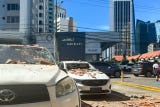 Miles de ciudadanos salieron a las calles y se reunieron en un punto específico luego de evacuar varios edificios.
