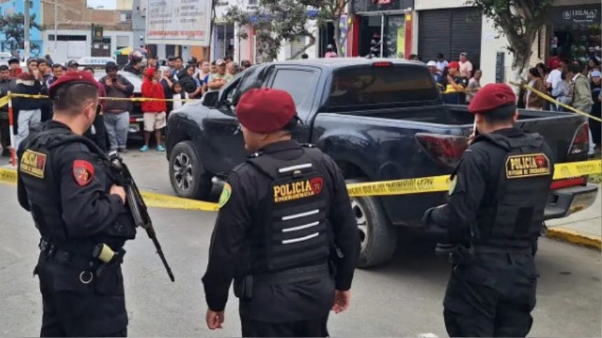 Un hombre fue asesinado en la puerta de su vivienda en Surquillo