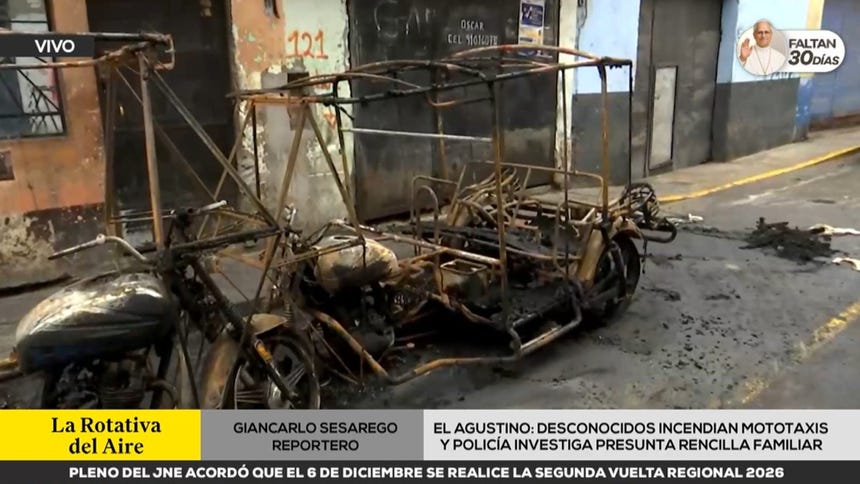 El Agustino: desconocidos incendian mototaxis y Policía investiga presunta rencilla familiar