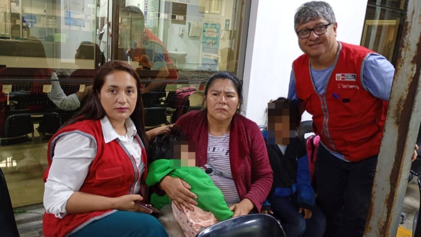 Lima: brindan atención médica y albergue a madre de familia con enfermedad ocular