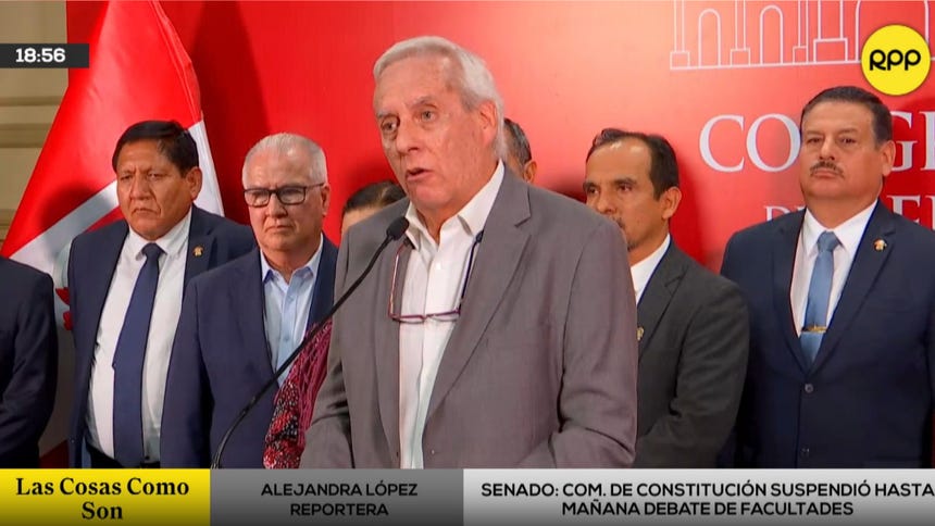 Senadores opositores dicen que esperan una nueva citación que garantice "un debate democrático" en Comisión de Constitución