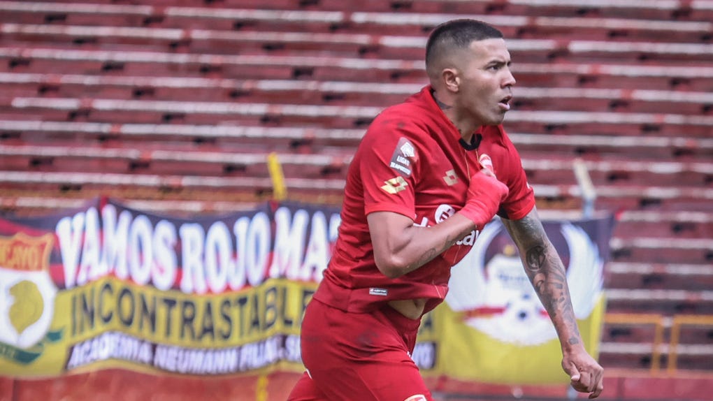 Nahuel Luján anotó uno de los goles de la victoria del Rojo Matador.