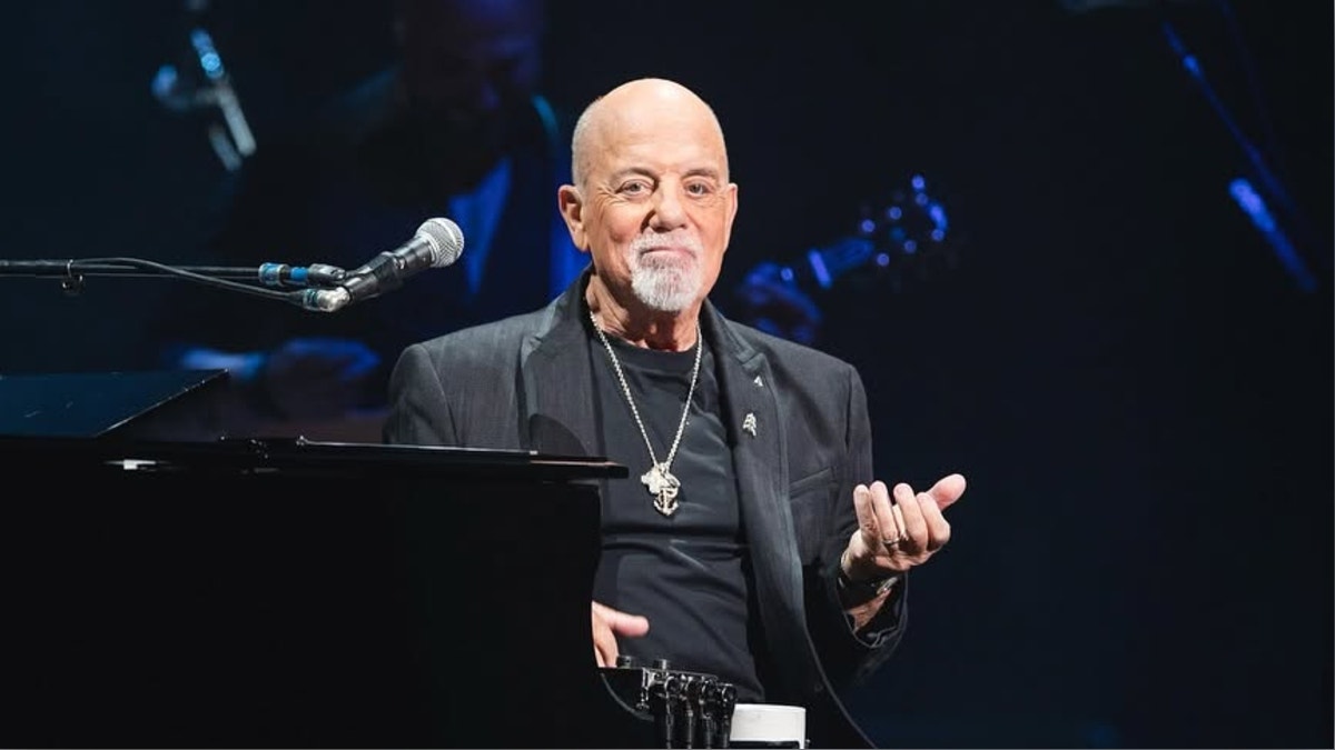 Billy Joel subasta sus 70 motos ante la imposibilidad de conducir y actuar por la afección cerebral que padece