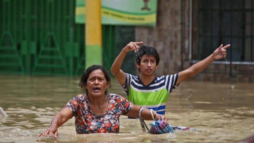 “Todos los Niños cortan carreteras”, especialista advierte que fenómeno podría dejar aisladas a poblaciones de Tumbes, Piura y Lambayeque