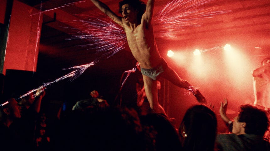 Diego Cruchaga interpreta a Cara de Ángel en la película 'Los inocentes', dirigida por Germán Tejada.