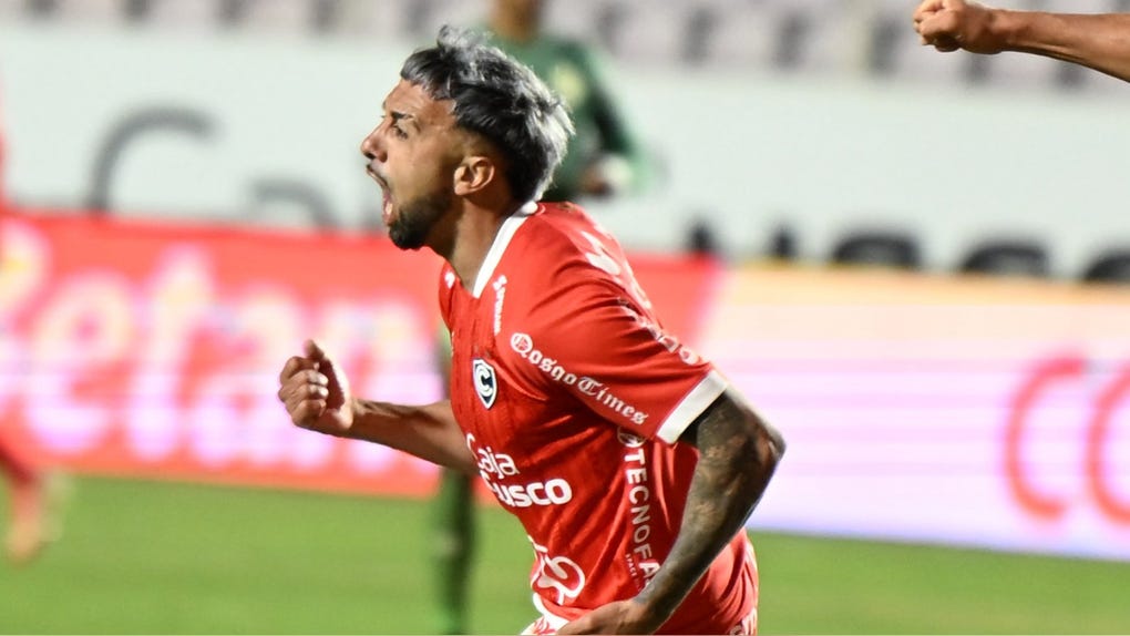 Cienciano logró un triunfo importante en busca de su clasificación a torneos internacionales.