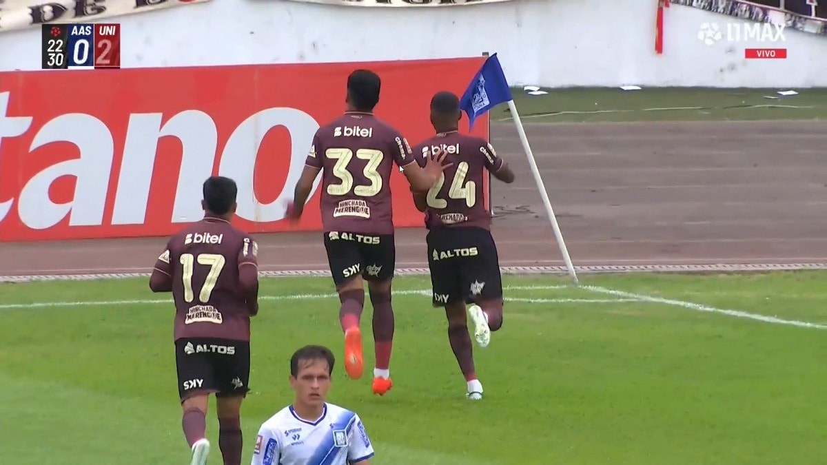 Sorprendió a todos: Andy Polo marcó el 2-0 de Universitario ante Alianza Atlético de un cabezazo [VIDEO]