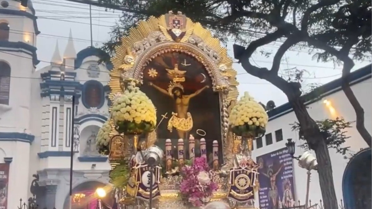 Señor de los Milagros realiza su tercer recorrido procesional: estas son las calles por las que se desplazará