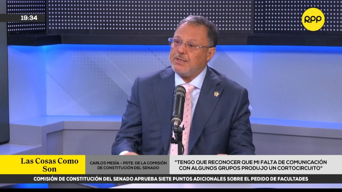 Carlos Mesía dice que las declaraciones del ministro Ernesto Álvarez sobre la oposición "ayudan poco" al Ejecutivo