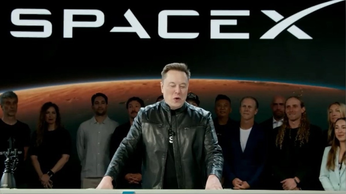 Elon Musk fue quien ordenó limitar la velocidad del servicio de Starlink usado por Ucrania, según WSJ