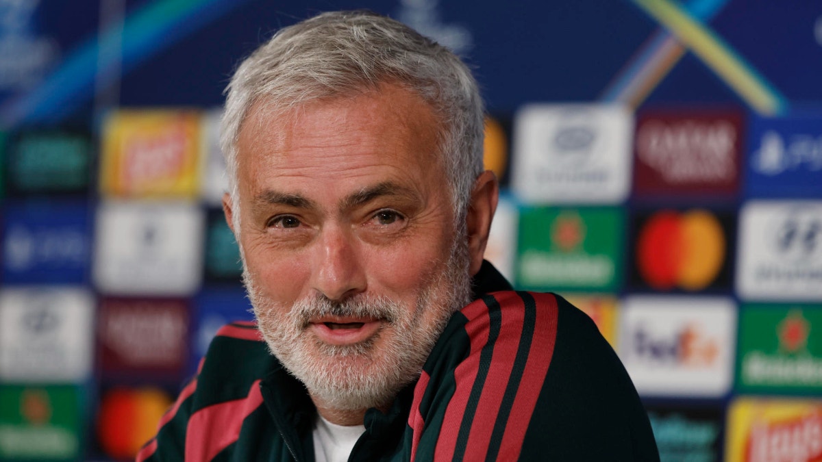 José Mourinho: "Intocable solo es el escudo, no me gusta el concepto de jugador intocable"