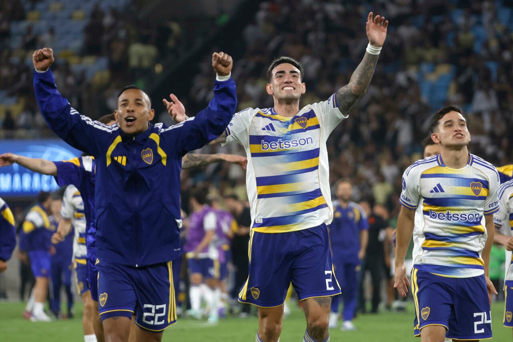 Sebastián Villa, Lautaro di Lollo y Dylan Gorosito festejaron a lo grande.