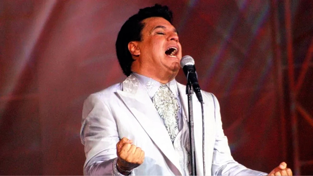 La antigua mansión de Juan Gabriel en Florida sale a la venta por 38,9 millones de dólares