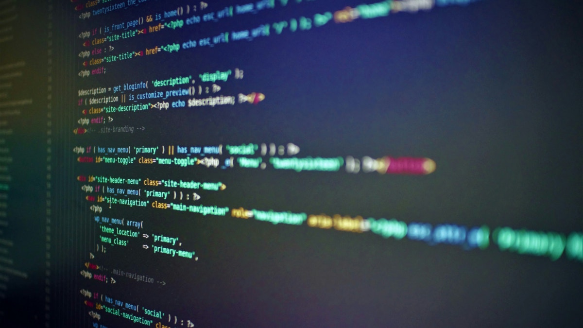 La Fundación PHP pide usar parches para corregir vulnerabilidades críticas en servidores