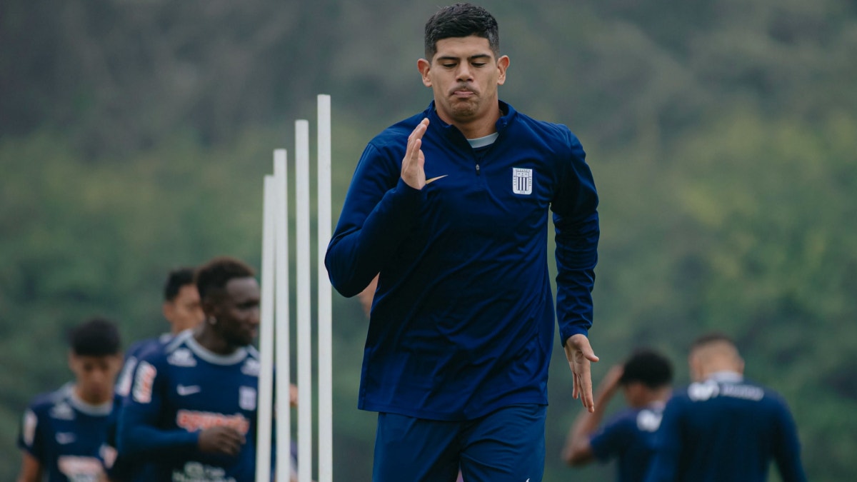Baja sensible en Matute: Alianza Lima publicó el parte médico de Esteban Pavez