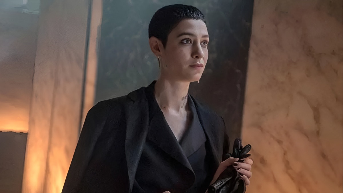 Asia Kate Dillon, estrella de 'John Wick 3', busca trabajo en restaurantes por falta de oportunidades en la actuación